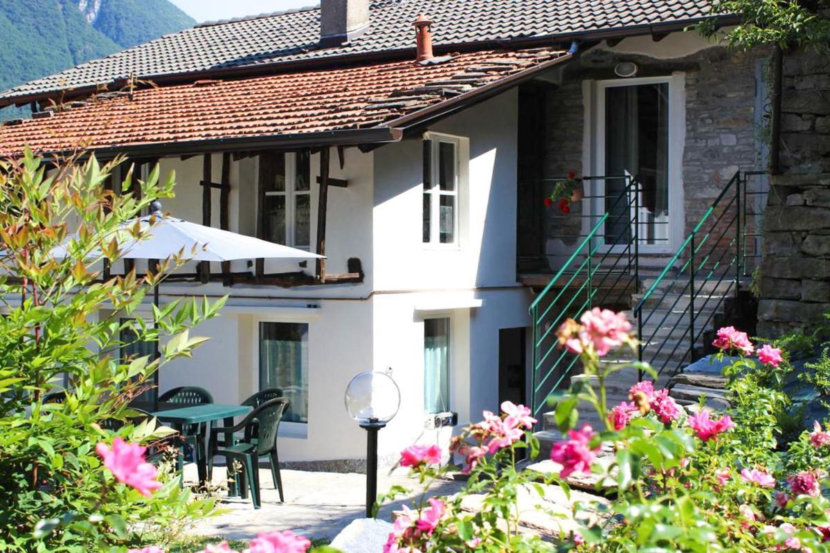 Rivacanze Apartments Laglio Kültér fotó